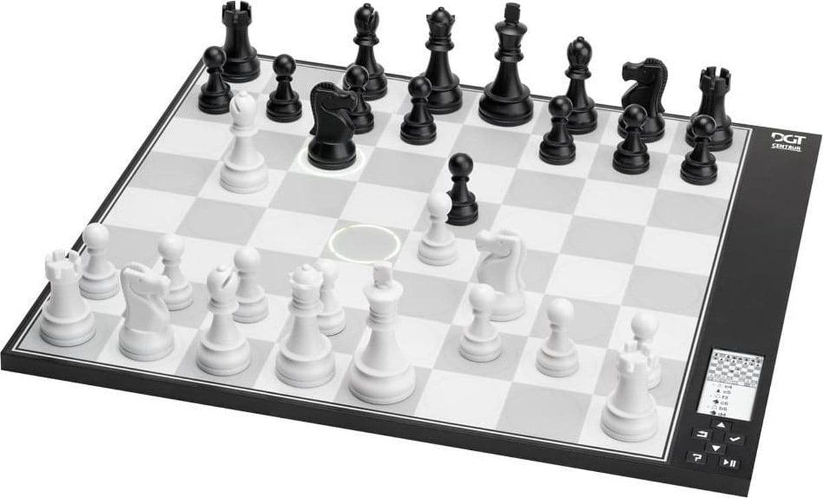 Digital Game Technology - DGT Schaakcomputer Centaur - sckaakbord + stukken